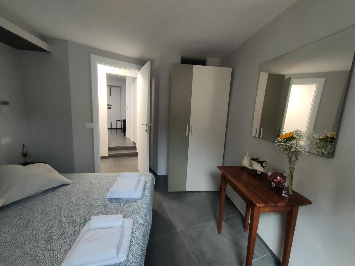 Casa Vacanze Vicolo Della Luna Ambra Exteriör bild