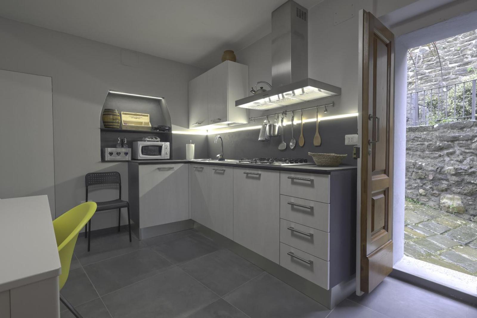 Casa Vacanze Vicolo Della Luna Ambra Exteriör bild